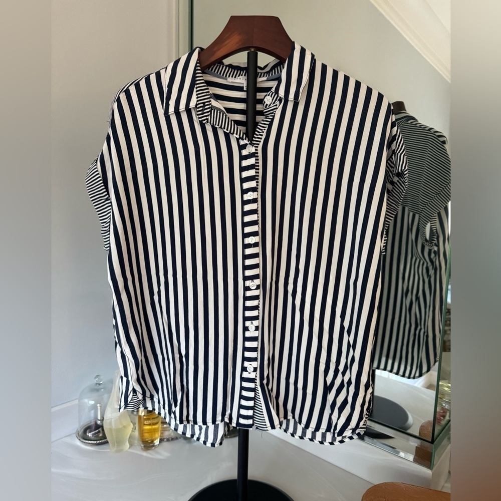 Jane + Delancey Blue and White Striped Shirt US M
